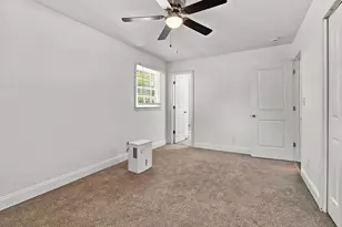 322 NW Leah Miller Dr, Fort Walton Beach, FL 32548 - Photo 24