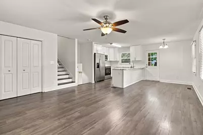 322 NW Leah Miller Drive, Fort Walton Beach, FL 32548 - Photo 6