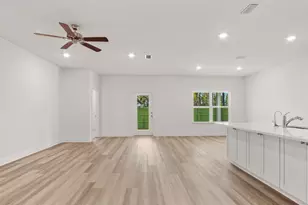 174 Eagle Owl Dr, Freeport, FL 32439 - Photo 4