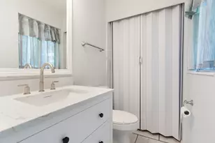 203 22nd St, Niceville, FL 32578 - Photo 16