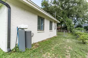203 22nd St, Niceville, FL 32578 - Photo 30