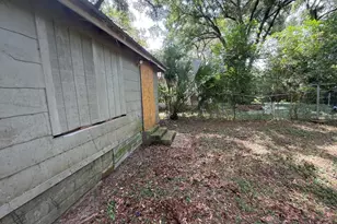 3712 W Gonzalez St, Pensacola, FL 32505 - Photo 12