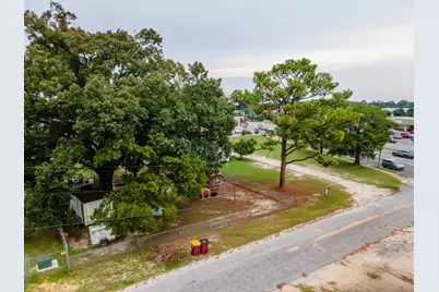 778 N Ferdon Boulevard, Crestview, FL 32536 - Photo 20