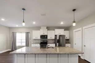 1110 Shoal River Dr, Crestview, FL 32539 - Photo 8