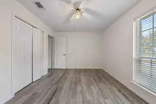 6813 Avenida De Galvez, Navarre, FL 32566 - Photo 26
