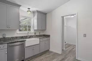 6813 Avenida De Galvez, Navarre, FL 32566 - Photo 14