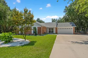 6813 Avenida De Galvez, Navarre, FL 32566 - Photo 6