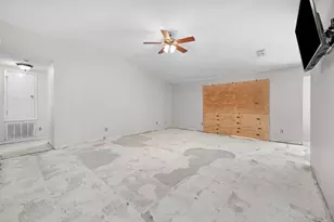 226 Trish Dr, Crestview, FL 32536 - Photo 12