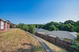 226 Trish Dr, Crestview, FL 32536 - Photo 30