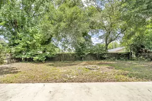 627 Ferretti Ave, Fort Walton Beach, FL 32547 - Photo 18