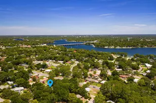 59 NE Oregon Dr, Fort Walton Beach, FL 32548 - Photo 4
