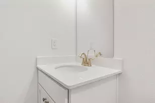 258 W Farm Owl Dr, Freeport, FL 32439 - Photo 8
