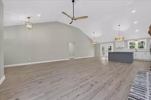 109 Spring Hill Rd, Defuniak Springs, FL 32433 - Photo 8