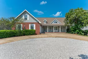 553 Cove Dr, Fort Walton Beach, FL 32547 - Photo 6
