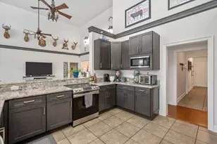 553 Cove Dr, Fort Walton Beach, FL 32547 - Photo 10
