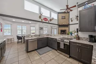 553 Cove Dr, Fort Walton Beach, FL 32547 - Photo 12