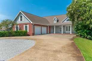 553 Cove Dr, Fort Walton Beach, FL 32547 - Photo 80