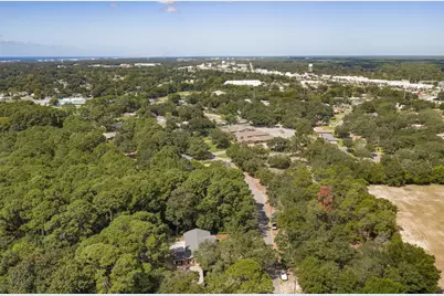324 NW Lake Drive, Fort Walton Beach, FL 32548 - Photo 16