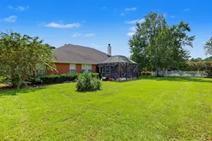 5732 Dunbar Cir, Milton, FL 32583 - Photo 36