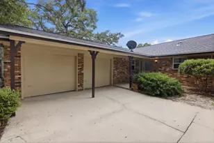 716 Bradford Dr, Fort Walton Beach, FL 32547 - Photo 2