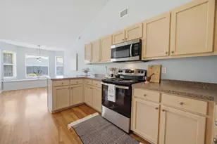 2176 Bromly Dr, Navarre, FL 32566 - Photo 30