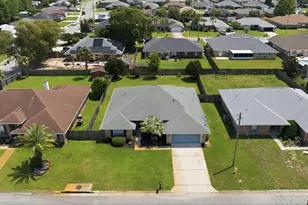 2176 Bromly Dr, Navarre, FL 32566 - Photo 76
