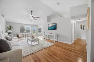 2176 Bromly Dr, Navarre, FL 32566 - Photo 20