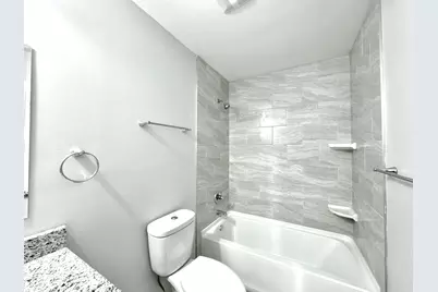 704 E Chestnut Avenue, Crestview, FL 32539 - Photo 14
