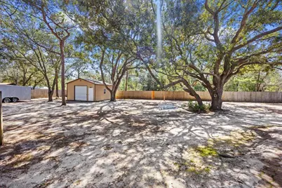 2029 Colby Court, Navarre, FL 32566 - Photo 4