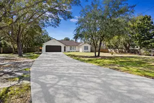 2029 Colby Ct, Navarre, FL 32566 - Photo 2