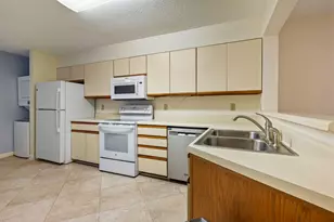 101 Southlake Ct, Niceville, FL 32578 - Photo 16