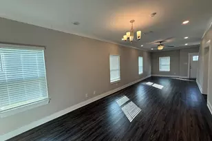 202 Date Palm Ln, Freeport, FL 32439 - Photo 6