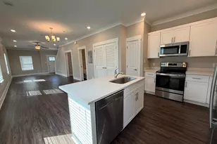 202 Date Palm Ln, Freeport, FL 32439 - Photo 8