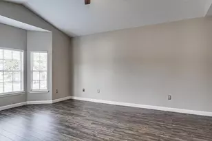 1501 N Partin Dr, Niceville, FL 32578 - Photo 6