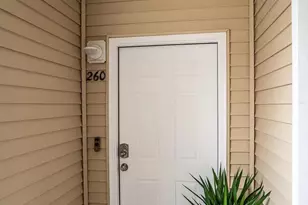 1501 N Partin Dr, Niceville, FL 32578 - Photo 2