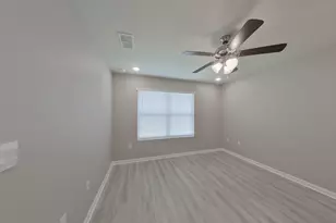 416 Monarch Ln, Pensacola, FL 32503 - Photo 18