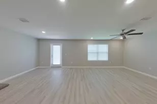 416 Monarch Ln, Pensacola, FL 32503 - Photo 6