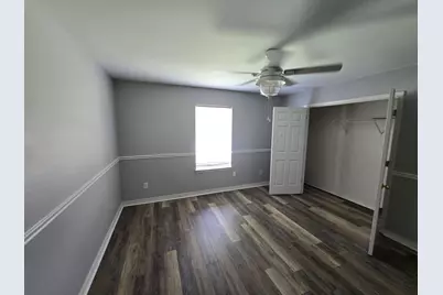 2052 Alfred Boulevard, Navarre, FL 32566 - Photo 16