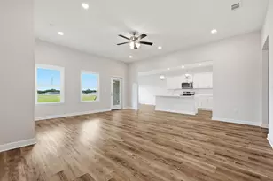 6155 Mildreds Wy, Crestview, FL 32539 - Photo 6