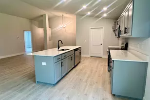 5161 Zenith Ln, Milton, FL 32583 - Photo 2