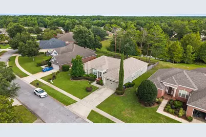 239 Mango Lane, Freeport, FL 32439 - Photo 2