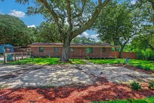 1437 Cat-Mar Rd, Niceville, FL 32578 - Photo 1