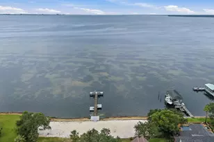 1307 Windward Cir, Niceville, FL 32578 - Photo 44