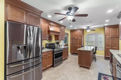 6805 Avenida De Galvez, Navarre, FL 32566 - Photo 18