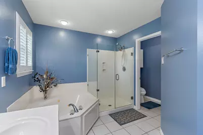 6805 Avenida De Galvez, Navarre, FL 32566 - Photo 32