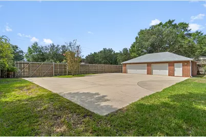 6805 Avenida De Galvez, Navarre, FL 32566 - Photo 40