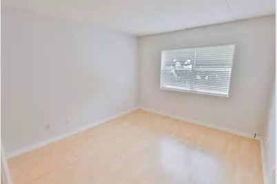 209 W Miracle Strip Parkway #H201, Mary Esther, FL 32569 - Photo 12