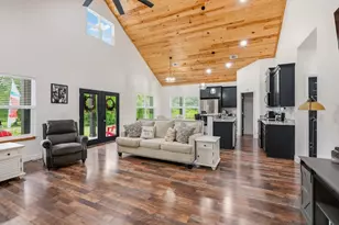 5325 Red Clover Ln, Jay, FL 32565 - Photo 10