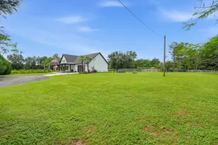 5325 Red Clover Ln, Jay, FL 32565 - Photo 40