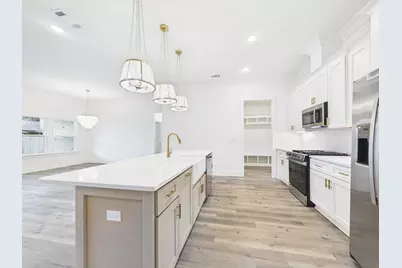 1617 Moore Street, Niceville, FL 32578 - Photo 4